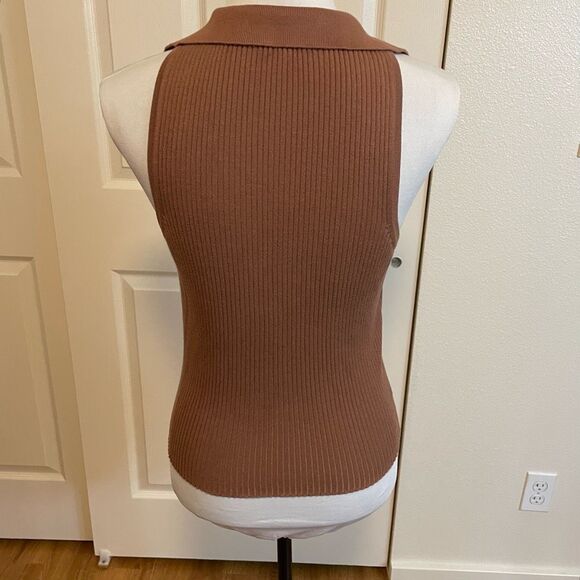 Anko Collared Sleeveless Ribbed Sweater Brown - Picture 4 of 9